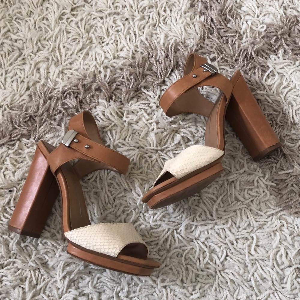 Dolce Vita heels size 6